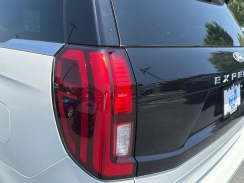New 2027 Ford Expedition Max Active RWD image 23