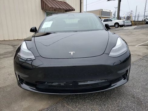 Used 2021 Tesla Model 3 Standard Range Plus image 13
