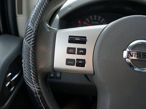 Used 2020 Nissan Frontier SV w/ SV Utility Package image 19