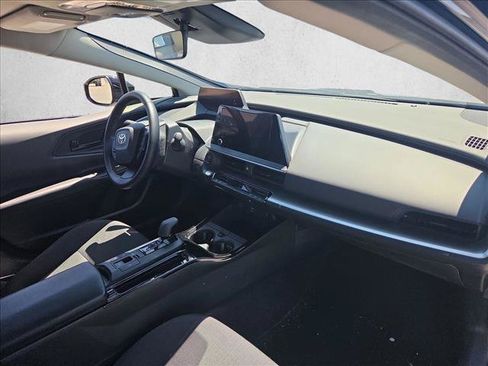 Used 2025 Toyota Prius LE FWD image 20