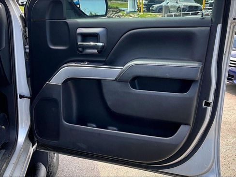 Used 2018 Chevrolet Silverado 1500 LT w/ All Star Edition AWD/4WD image 19