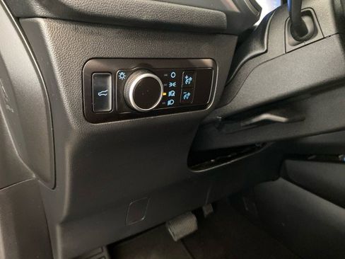 Certified 2023 Ford Escape Active AWD/4WD image 18