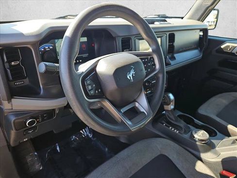 Used 2023 Ford Bronco 2-Door AWD/4WD image 12