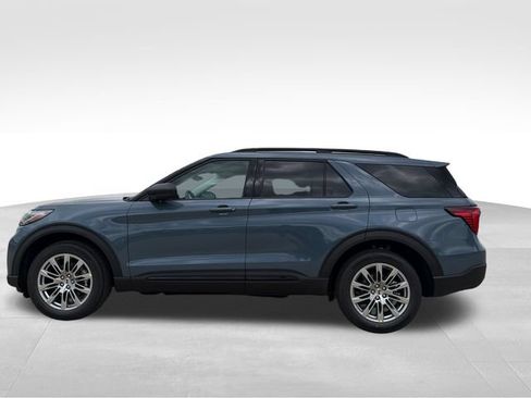 New 2026 Ford Explorer Active w/ Active Comfort Package AWD/4WD image 4