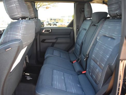 Used 2025 Ford Bronco Heritage Edition image 13