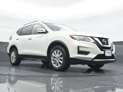Used 2020 Nissan Rogue S w/ Special Edition Package image 24