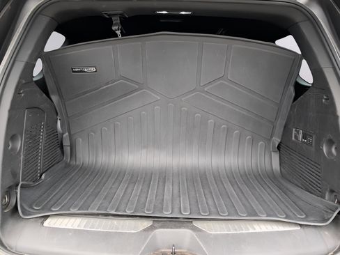 Used 2023 Chevrolet Tahoe RST w/ Luxury Package AWD/4WD image 9
