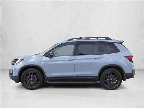 Used 2024 Honda Passport Black Edition image 4
