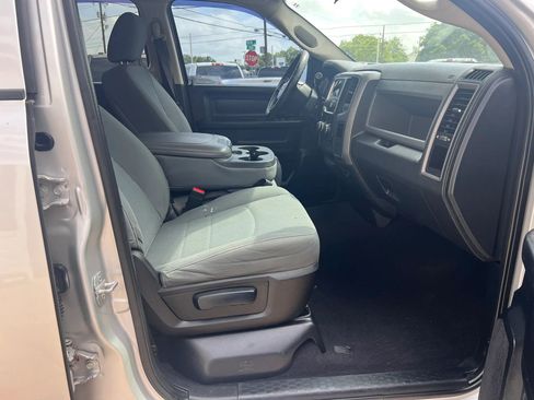 Used 2014 RAM 1500 Express AWD/4WD image 13