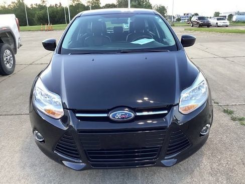 Used 2012 Ford Focus SE FWD image 3