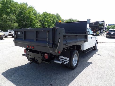 Used 2019 Ford F350 XL w/ Power Equipment Group RWD image 19