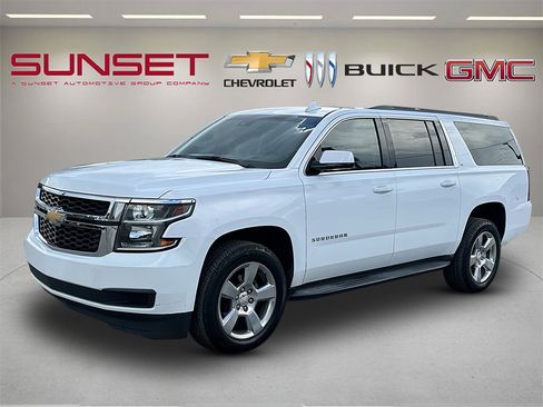 Certified 2019 Chevrolet Suburban LT RWD image 7