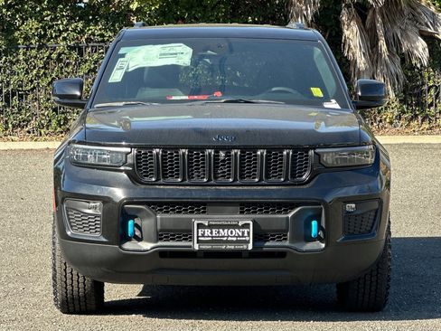 New 2023 Jeep Grand Cherokee Trailhawk image 8