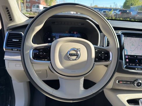 Used 2024 Volvo XC90 T8 Ultimate w/ Lounge Package AWD/4WD image 15
