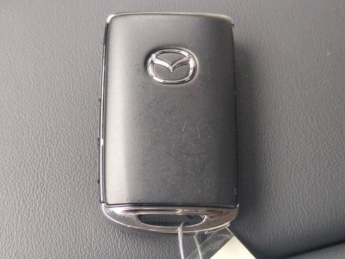 New 2026 MAZDA CX-90 Plug-In Hybrid w/ Preferred image 29