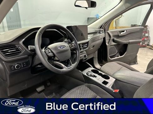 Certified 2023 Ford Escape Active w/ Tech Pack #2 image 9