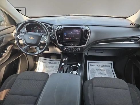 Used 2020 Chevrolet Traverse LT w/ LPO, Black Accent Package AWD/4WD image 14