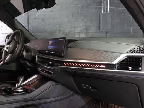 Used 2026 BMW X5 M Competition w/ Executive Package image 53