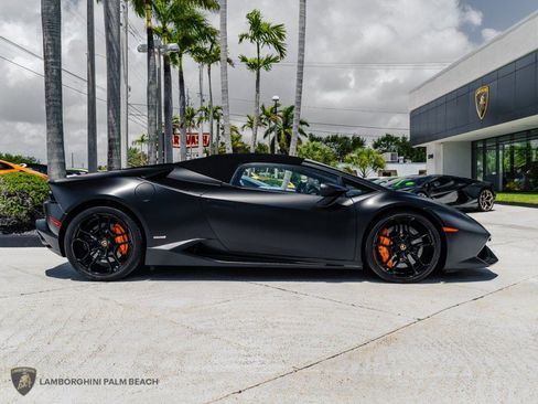 Used 2017 Lamborghini Huracan LP 610-4 AWD/4WD image 9