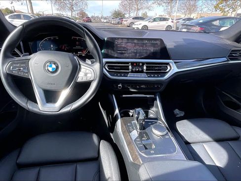 Used 2020 BMW 330i Sedan w/ Convenience Package image 16