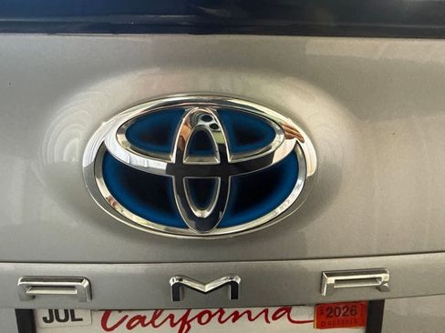 Used 2021 Toyota Camry XSE w/ Navigation Upgrade Package FWD image 7