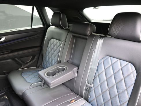 New 2026 Volkswagen Atlas Cross Sport SEL Premium R-Line image 20