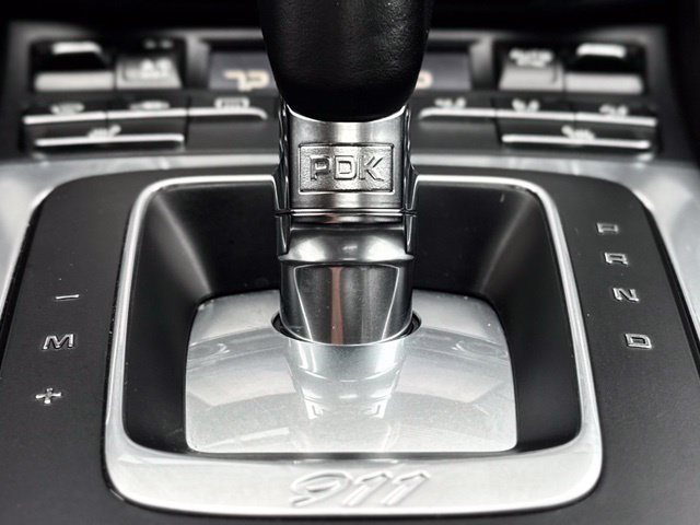 Used 2018 Porsche 911 Carrera RWD image 28