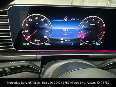 Used 2025 Mercedes-Benz GLS 450 4MATIC image 16
