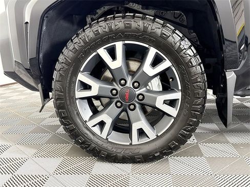 Used 2025 Toyota 4Runner TRD Sport image 4