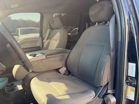 Used 2019 Ford F150 XLT image 12