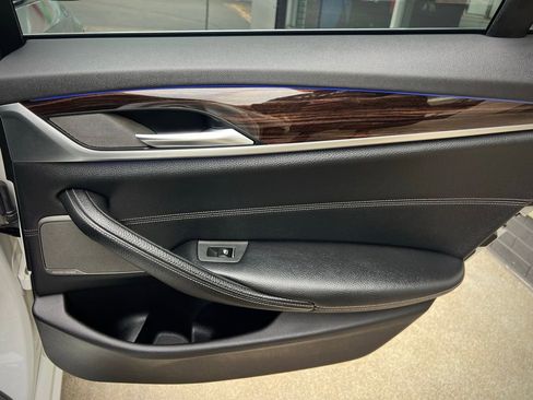 Used 2017 BMW 540i 540i image 28