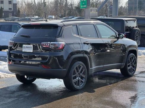 New 2026 Jeep Compass Latitude AWD/4WD image 2