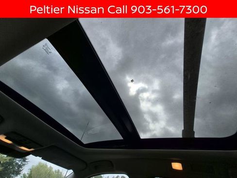 New 2026 Nissan Pathfinder SL w/ SL Premium Package FWD image 17