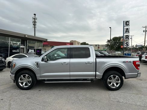 Used 2021 Ford F150 Lariat w/ Equipment Group 502A High AWD/4WD image 2