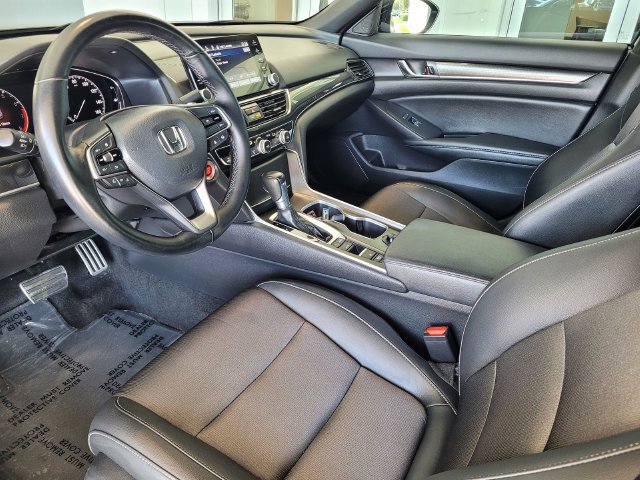 Used 2022 Honda Accord Sport image 10