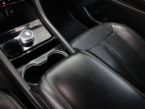 Used 2021 Jeep Grand Cherokee L Limited RWD image 18