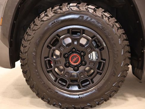 Used 2024 Toyota Sequoia TRD Pro AWD/4WD image 46