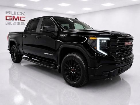 Used 2024 GMC Sierra 1500 Pro w/ Graphite Edition AWD/4WD image 2