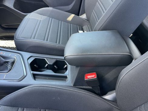 Used 2024 Volkswagen Tiguan S image 13