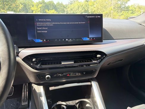 Certified 2026 BMW 440i xDrive w/ Premium Package AWD/4WD image 23