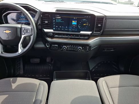 Used 2024 Chevrolet Silverado 2500 LT w/ All Star Edition AWD/4WD image 16