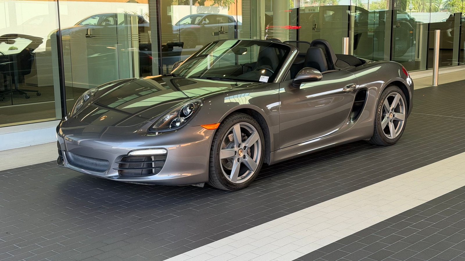 Certified 2015 Porsche Boxster RWD image 1