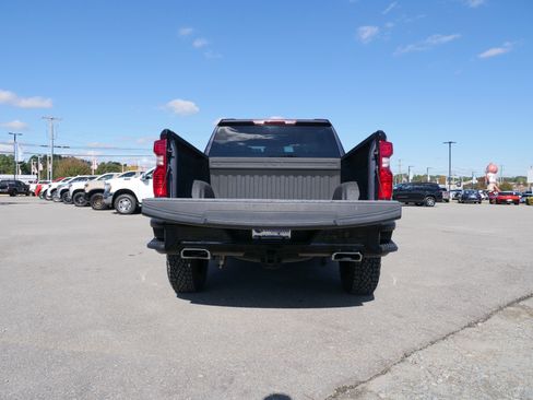 Used 2022 Chevrolet Silverado 1500 Custom Trail Boss image 5