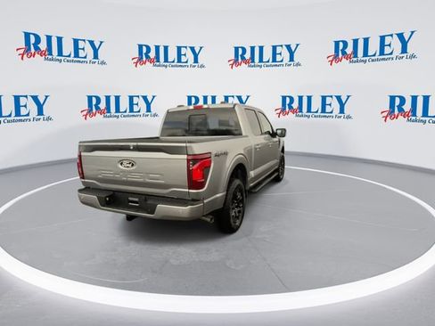 New 2026 Ford F150 XLT w/ Equipment Group 302A MID AWD/4WD image 8