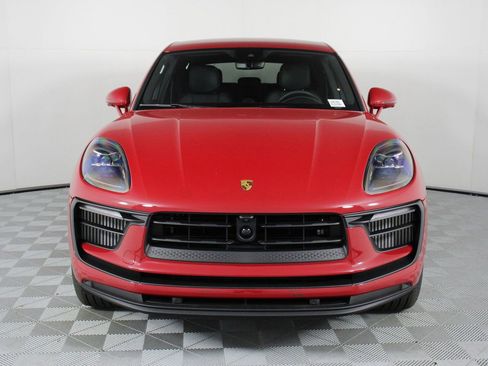 New 2026 Porsche Macan S image 10