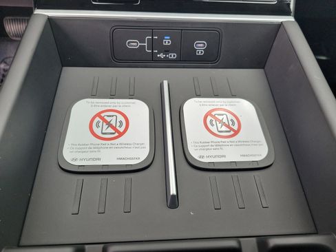 New 2026 Hyundai Santa Fe SE image 11