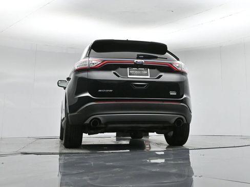 Used 2016 Ford Edge SEL image 48