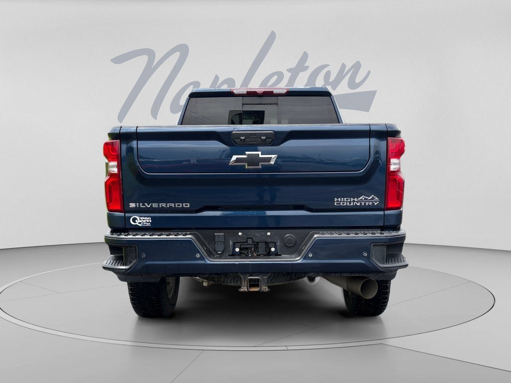 Used 2023 Chevrolet Silverado 2500 High Country w/ Safety Package II AWD/4WD image 6
