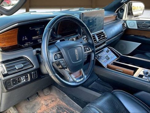 Used 2022 Lincoln Navigator Black Label image 14
