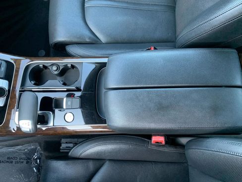 Used 2015 Audi A8 L 4.0T w/ Premium Package image 28